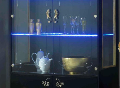 Musta Muri zema skapja mēbeļu komplekts 3 gabali