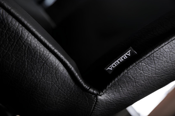 Loft tafel met 4 stoelen