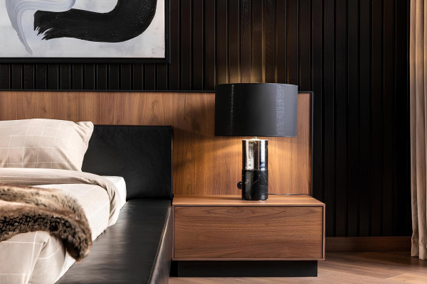 Luxe slaapkamermeubelset met nachtkastje, kast, tafel en bed in 6 delen