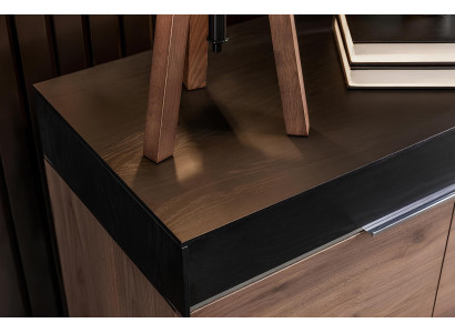 Eetkamer set met zwarte stoelen