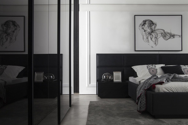 Moderne zwarte gestoffeerde bedframe voor luxe slaapkamers