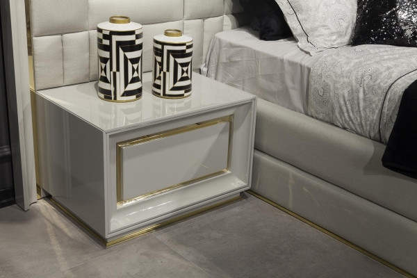 Moderne en luxe nachttafeltje