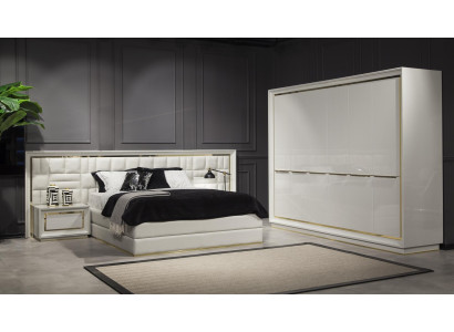 Moderne en comfortabele witte kast met luxe opbergruimte