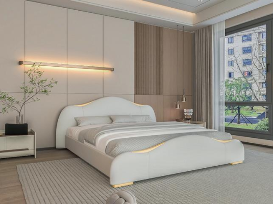 Moderne grijze bed met gouden details en een elegante hoofdeinde