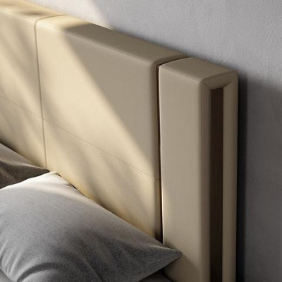 Moderne luxe bed in beige