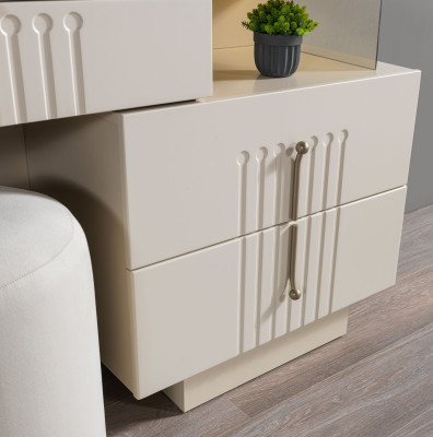 Elegante make-up tafel met spiegel