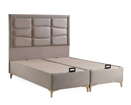 Lichtbruine bed met stoffen en houten matras