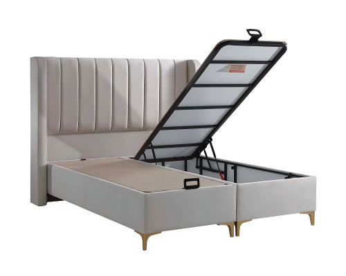 Elegante bed met bruine stof