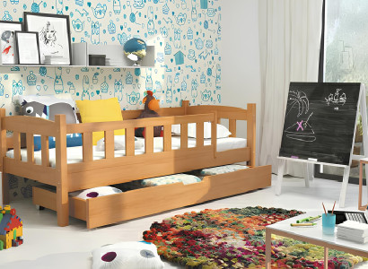 Massieve houten bed met lade en valbeveiliging
