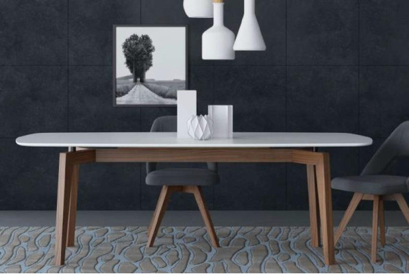 Eetkamerset Luxe meubels Eettafel Stoelen Dressoir Massief houten meubelen