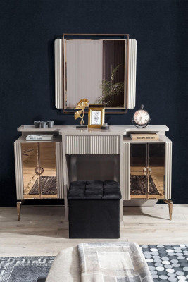 Perfecte slaapkamer set kaptafel met spiegeldesign luxe nieuw