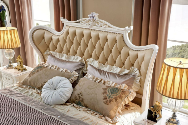 Nachtkastje Kaptafel 6 stuks Slaapkamer Modern Design Luxe Bed Set