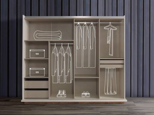 Elegant slaapkamer set in luxueus ontwerp met prachtige patronen.