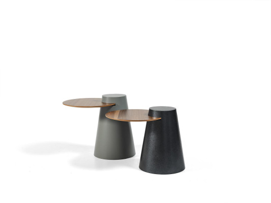 Stel 2x salontafels koffietafels bijzettafels ontwerper ronde glazen tafels.