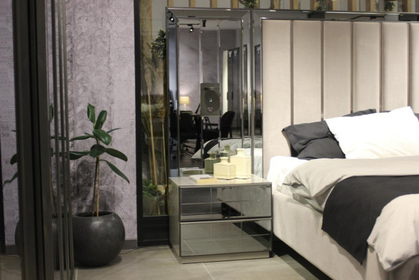 Luxe slaapkamer set, tweepersoonsbed, 2 nachtkastjes, hout, luxe set 3-delig nieuw