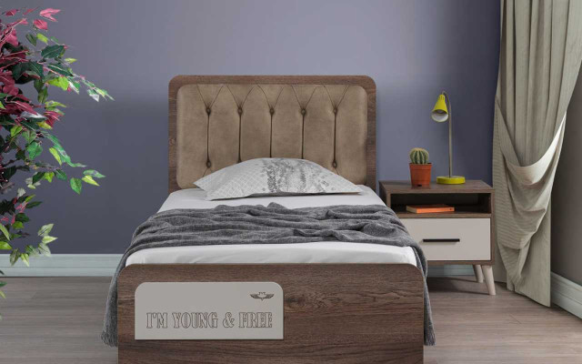 Compleet jeugdkamerset bed boekenkast nachtkastje houten meubels 5-delig