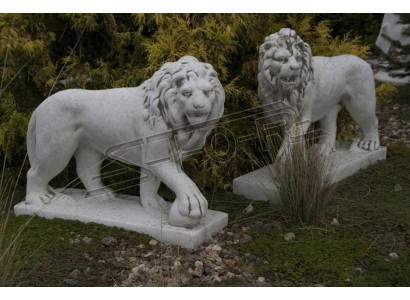 Leeuw tuinbeeld terrastuin sculptuur figuren sculpturen