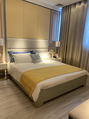 Bed Tweepersoonsbed Bedden Meubels Inrichting Slaapkamer Ontwerp Stof Textiel nieuw