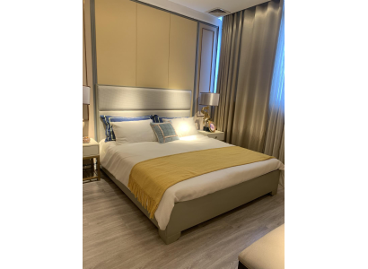 Bed Tweepersoonsbed Bedden Meubels Inrichting Slaapkamer Ontwerp Stof Textiel nieuw