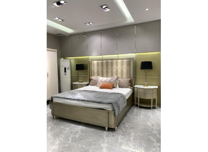 Bed kussen design luxe tweepersoonsbedden slaapkamer hout Croco stijl design nieuw