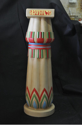 Medusa zuil Romeinse zuilen marmeren sculptuur figuur decoratie standaard 1046