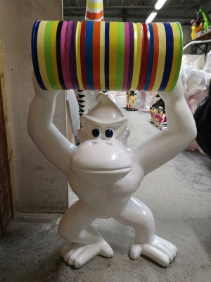 Gorilla beelden Abstracte figuur Moderne sculpturen Decoratieve tuinbeelden Standbeeld