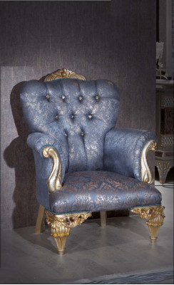 Een fabuleuze klassieke hemelsblauwe fauteuil voor in uw woonkamer.