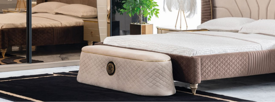 Luxe set slaapkamer bed nachtkastje commode kruk set ensemble nieuw 5-delig.