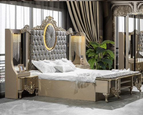 Luxe slaapkamerset met dubbel bed, klassiek beige set van 5 stuks. Nieuw.