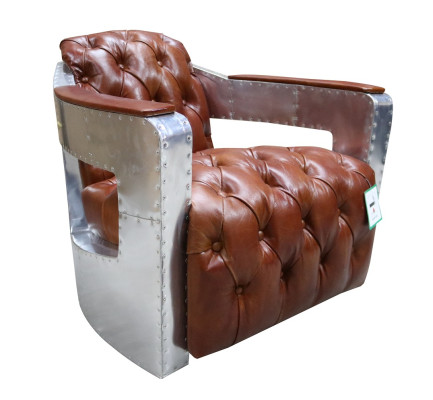 Chesterfield fauteuil knop dicht zitten shabby vintage tan echt