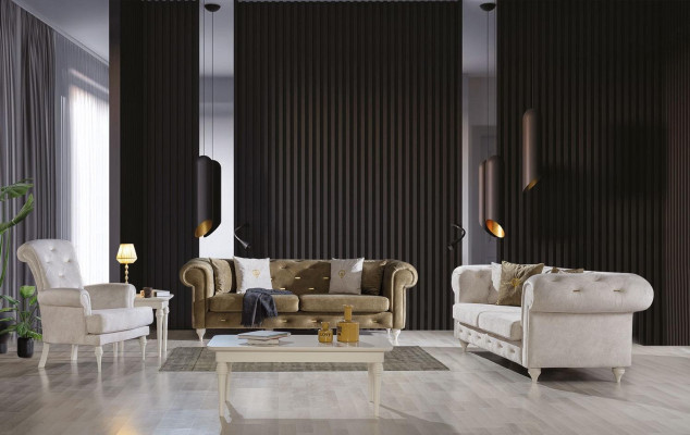 Stijlvolle woonkamerbankstel met driezitter, tweezitter, luxe fauteuil en bank.