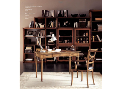 Kantoormeubilair Secretaris Bureau Tafel Schrijftafel Italiaanse meubels Massief houten tafels