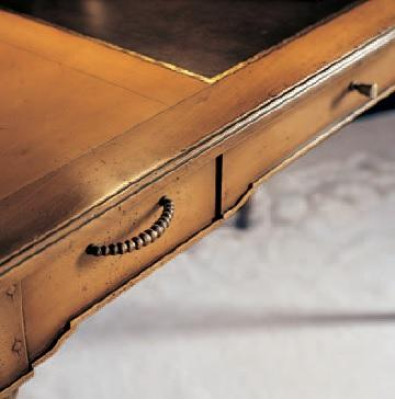 Kantoormeubilair Secretaris Bureau Tafel Schrijftafel Italiaanse meubels Massief houten tafels