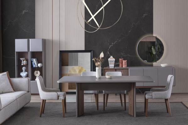 Eetservice bestaat uit eettafel, 4 stoelen en dressoir met spiegel 7-delig.