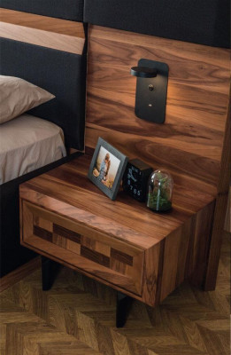 Unieke slaapkamer meubels bedframe luxe nachtkastjes console