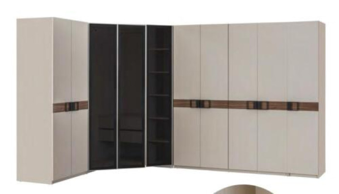 Moderne witte hoekkast, ontwerpregaal, houten kast, luxe meubels.