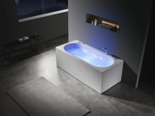 Luxe bad whirlpool bubbelmassage jets ligbad whirlpool LED