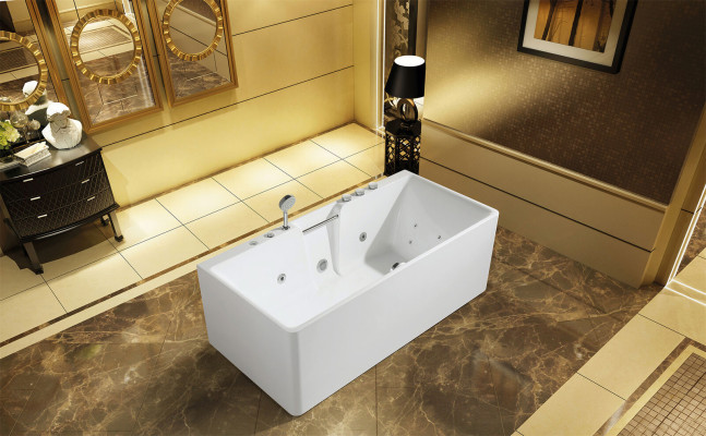 Whirlpool binnenzwembad, wit ligbad Home Spa, ontspannend.