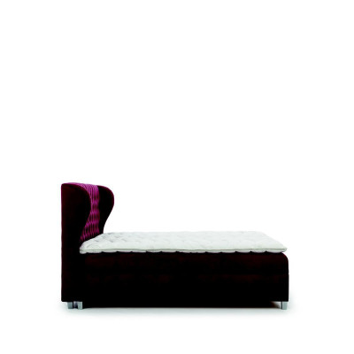 Luxe boxspringbed dubbele bedden houten inrichting gestoffeerd bed modern design