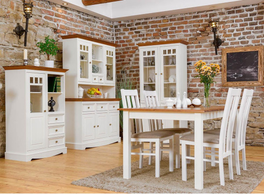 Landhuis woonkamer eetkamerset 8-delige set tafel dressoir stoelen vitrine meubels