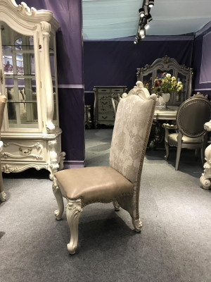 Eetkamer set Barok-Rococo eettafel x6 Chesterfield leren stoelen