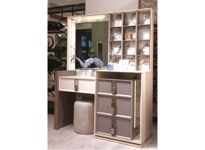 Ontwerp make-uptafel Luxe slaapkamerinrichting met spiegel Modern meubilair