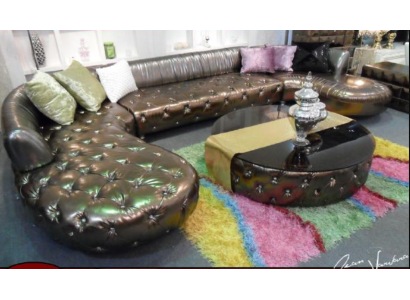 Chesterfield hoekbank U-vorm Luxe bank woonlandschap Gouden hoekbank