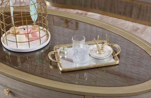 Ovale salontafel luxe bank bijzettafels houten tafel Dubai luxe hotel
