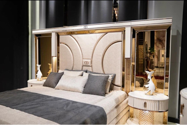 Slaapkamer set Bed 2x Nachtkastjes Kruk Luxe nieuw 5-delig Design Hout