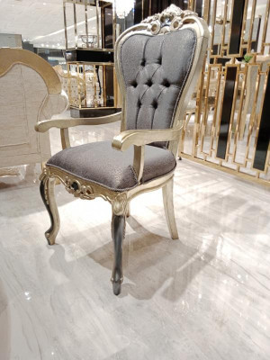 Exclusieve Chesterfield eetkamerstoel Gezellige stoel Hout Textiel Eetkamerstoelen