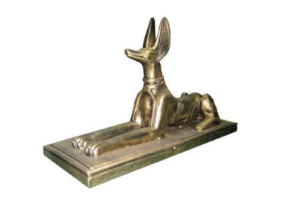 Egyptische figuur jakhals Anubis van kunststof Grote god van de dood decoratie 23cm