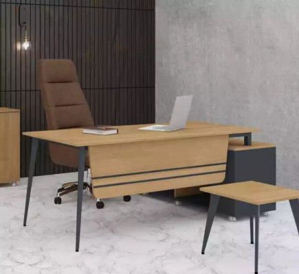 Bureautafel werkkamer kantoormeubilair hoekbureau meubeldesign hout