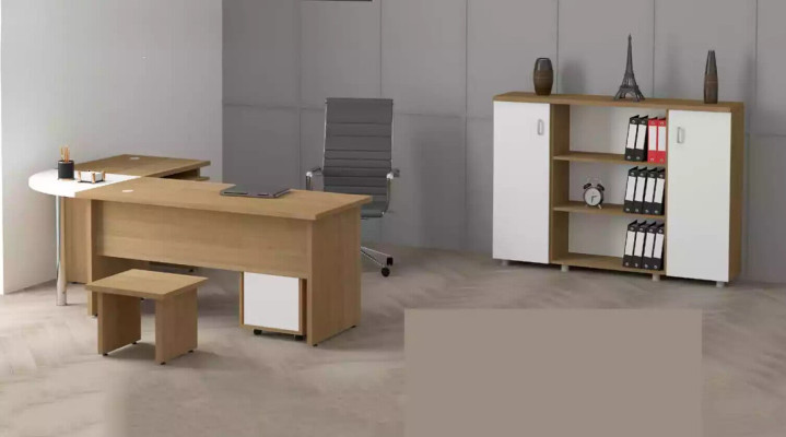 Licht kantoormeubilair set werkkamer bureau archiefkast tafel