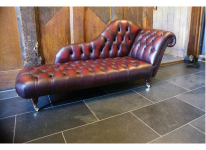 Lounge Club Chesterfield Sofa Bed 2-seater Upholstered Lounges Chaise Longues Leather